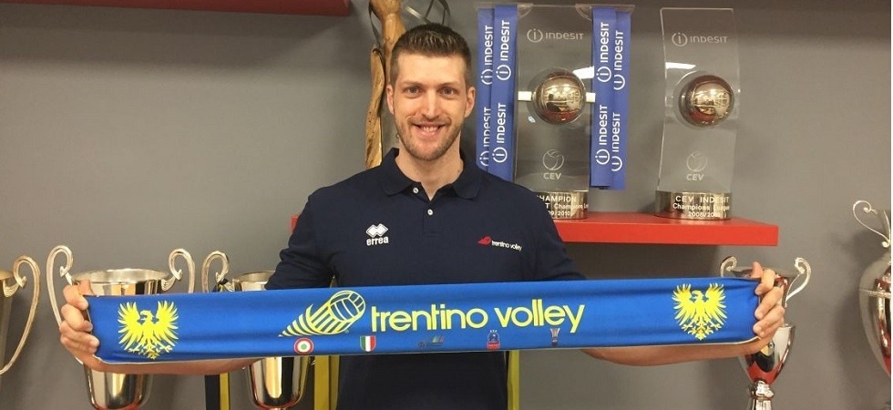 Il brasiliano Eder Carbonera nella Sala Trofei di Trentino Volley